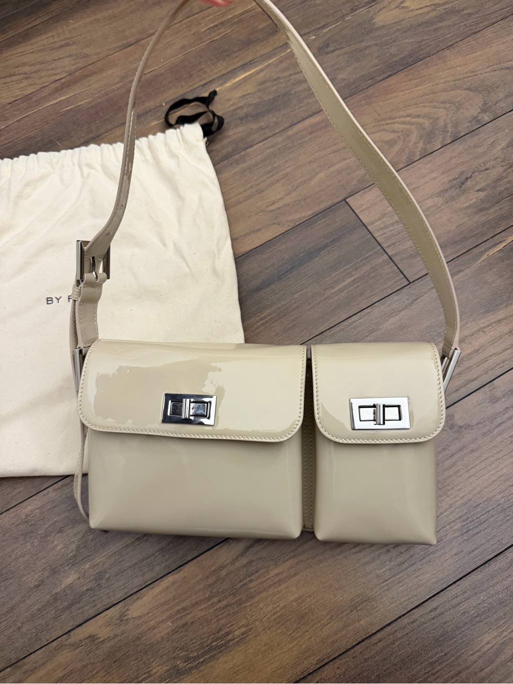 By Far Billy Patent Bag Beige Double Pocket Shoulder Patent Bag